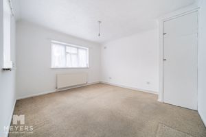 Bedroom- click for photo gallery